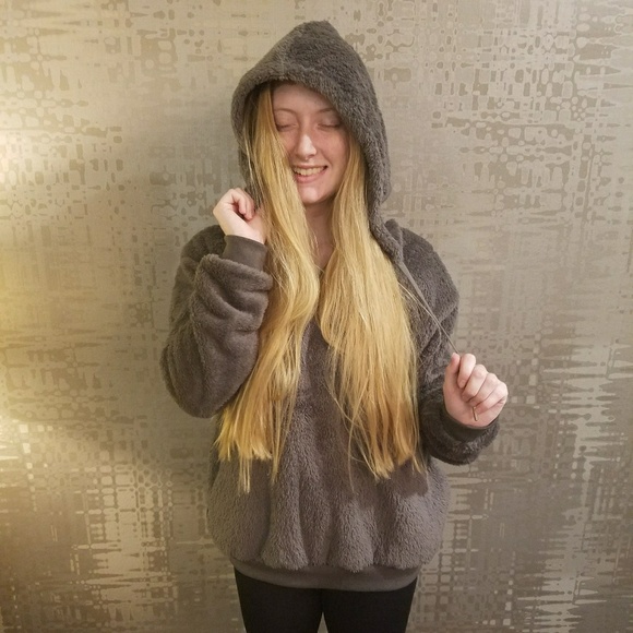 Womens Warm Fuzzy Pullover Hoodie - Picture 6 of 7